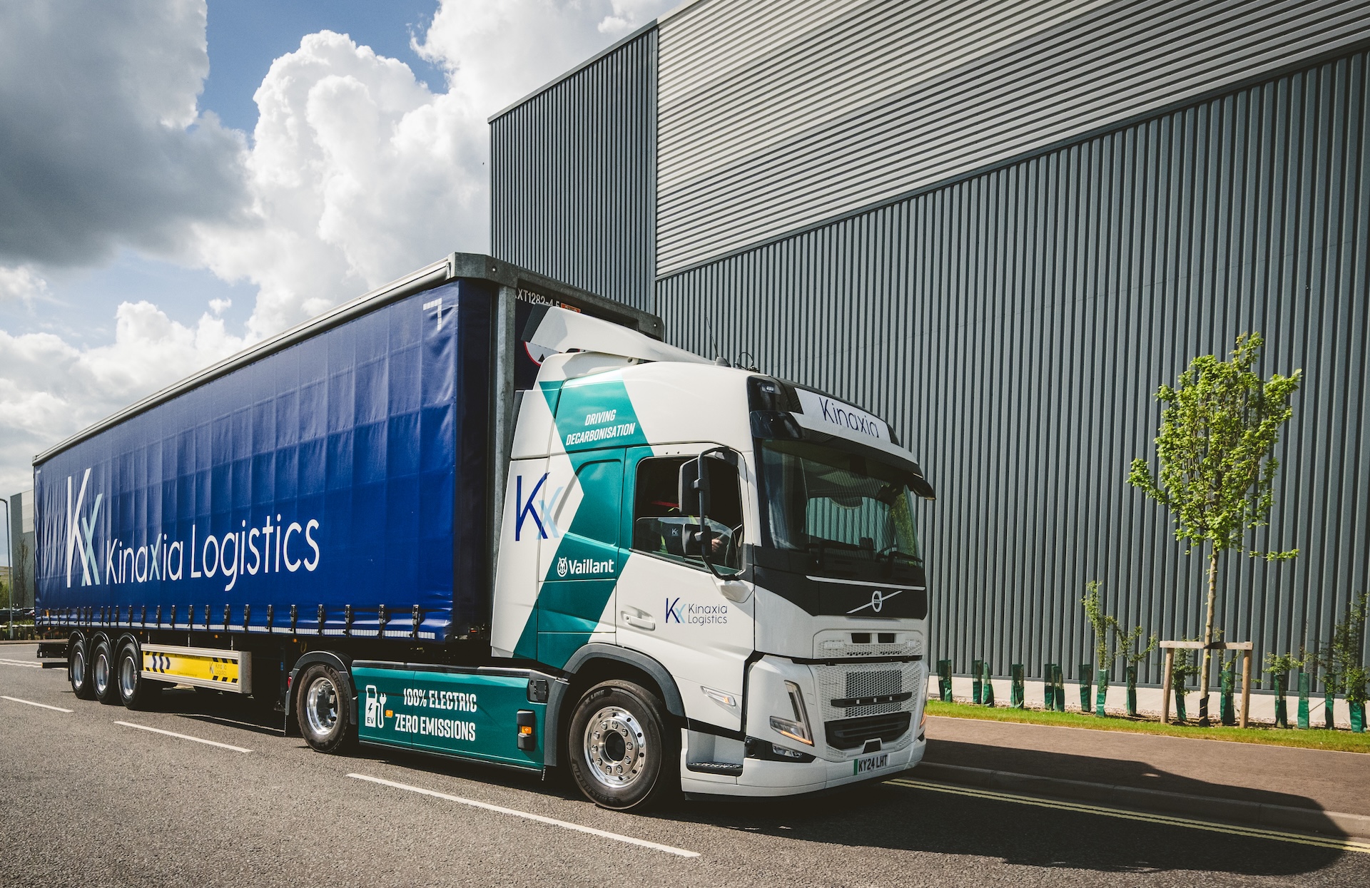 KINAXIA GOES ELECTRIC TO HELP DECARBONISE VAILLANT’S SUPPLY CHAIN